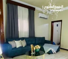  1 شقة للبيع في موقع ممتاز شارع بيروت داخل عمارة ملك وبسعر مناسب