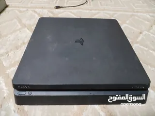  1 Ps4 used 1.5years delivery available perfect condition no problem