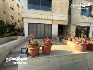 1 عقار يستحق المشاهدة شقة أرضية 175م في أجمل مناطق حي الصحابه/ ref 1797