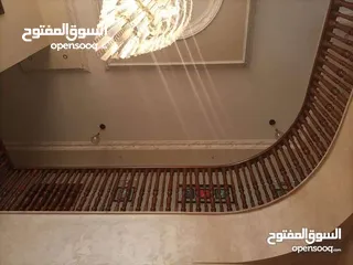  17 الظهير فيلا مستقله فخمه جدا فن معماري عاليه ومطله اجمل موقع مكون من اكثر من سكنه