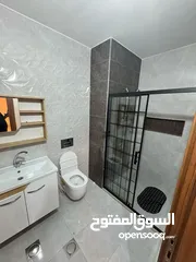  16 شقة واسعة للإيجار – رام الله  قرب نادي بال فيت وملحمة الأمير