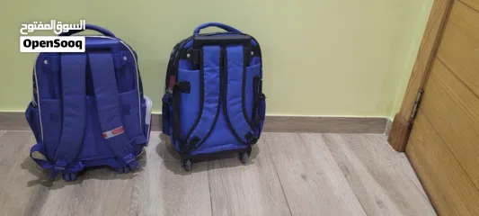  22 حقيبة اولاد مدرسية ذات جودة عالية و استعمال و حفاظ على الحقيبة بحالة ممتازة شبه جديدة و لا عيوب