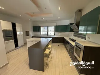  6 شقة شبه مفروشة للايجار في عبدون  ( Property 39974 ) سنوي فقط