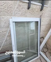  1 شباك مستعمل للبيع نظيف
