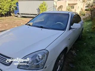  3 كيا لوتزي 2008