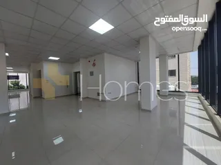  4 مكتب طابق اول طابقي في منطقة شركات للايجار في الشميساني، بمساحة 500م