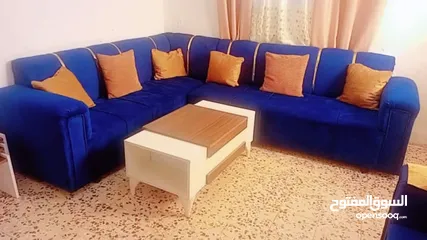  1 كنب كورنر استخدام شهر  بحاله ممتارزه