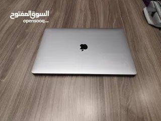  14 MacBook pro 2019