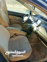  5 تويوتا بريوس 2004