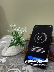 8 iPhone XS MAX مش مفتوح بحالة الوكالة