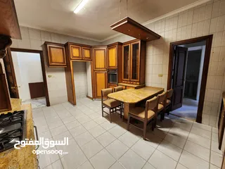 1 شقة فارغة للبيع في عبدون - ref : 14554