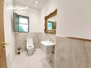  12 شقة غير مفروشة للإيجار 300م2 ( Property 19257 ) سنوي فقط