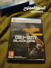  24 سيديات ps4 and ps5 للبيع سيدي red dead redemptiion 2 /blacl ops 6 world war war2