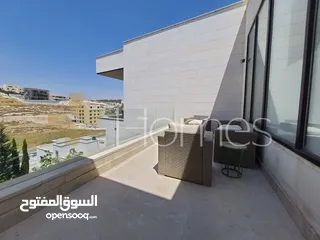  10 فيلا مع مسبح للبيع في طريق المطار بمساحة بناء 940م