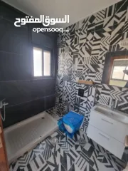  4 شقة للبيع ضاحية الريحان