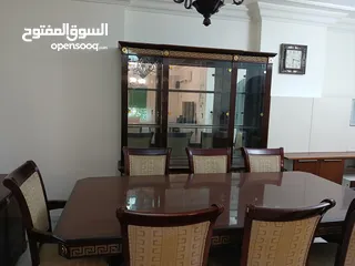  4 غرفة سفرة إيطالية أصلية ماركة فيرساتشي مميزة جدا للبيع بالسعر جدا