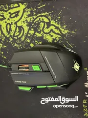  2 ماوس وماوس باد قيمنق(التواصل فقط على السوق المفتوح أو على الواتس)
