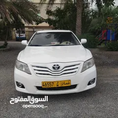  27 تويوتا كامري  موتور نظيف جدا 2014 ماشي 240000 km رقم ثلاثه حالة الموتور ممتاز  استعمال مدرس مدرسه