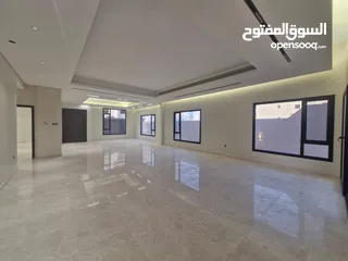  5 7 BR Stunning Villa in Bawshar Heights with Elevator