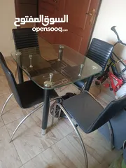  3 طاولة سكوريت