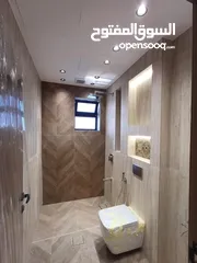  8 شقة فاخرة لم تسكن بعد