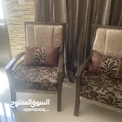  6 طقم كنب و سفره شبه جديد