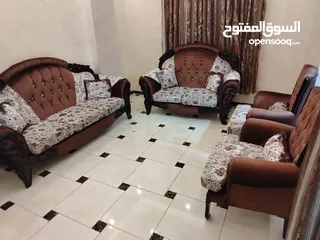  4 طقم ضيوف تفصيل خشب زان بالكامل مكون من 7 مقاعد الله يبارك لصاحب النصيب للجادين الاتصال
