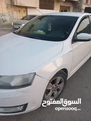  1 سيارة سكودا للبيع