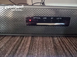  2 LG Soundbar 300 watt