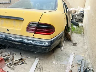  13 قطع برادو قطع شفر ليه كوبالت كوبلت 2018 قطع ديهاتسو YRV 2002 قطع شيري ايستار اضوي خلفيه لكزس ES300