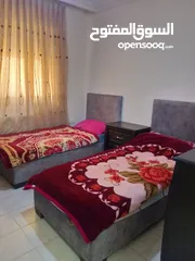  4 شقه مفروشه للايجار