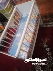  2 تخت بيبي بحاله جيده جدا