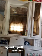  6 غرفة نوم للبيع السعر المطلوب 100د