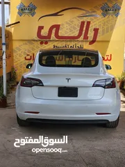  3 تيسلا موديل 3