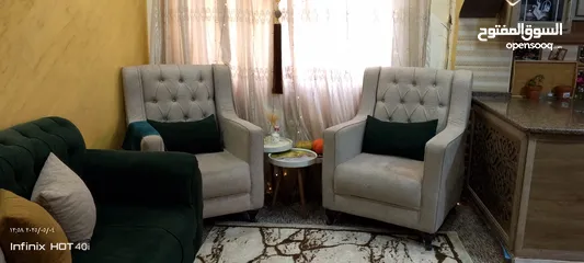  6 كنب بحالة ممتازة