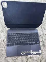  1 ماجيك كيبورد Magic Keyboard ايباد M4 pro 13