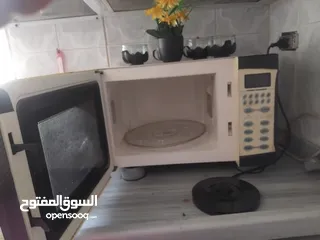  3 ميكرويف بحال الوكاله ولا نقطه صده