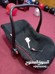  2 كرسي اطفال للسيارة