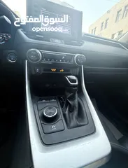  4 Toyota RAV4 (XLE) PRIME HYBRID 2022
