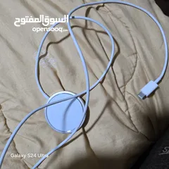  4 شاحن لاسلكي