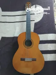  1 جيتار ياماها C40