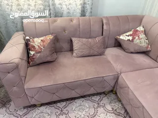  4 7-8 Seater Sofa with Cushions (Good Condition)
