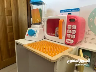  6 مطبخ اطفال خشبي مع لوازمه