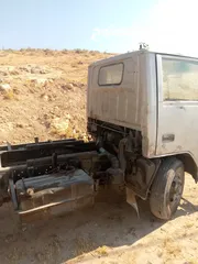  2 قلاب متسوبيشي كانتر