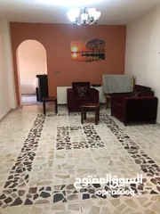  2 ‎ شقه طابق اول مع حق اعتلاء السطح / الهاشمي الشمالي