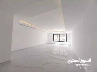  17 شقه للبيع في منطقه الصويفيه ( Property ID : 34088 )