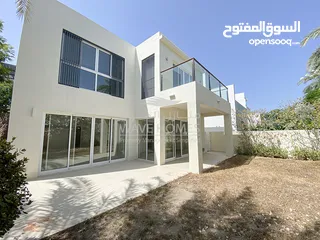  11 Spacious 4 Bed Villa for Rent in Al Mouj