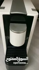  5 ماكنة قهوة اسبرسو بحالة الوكالة غير مستخدمة نوع نظيف امريكي Espresso machine  .........