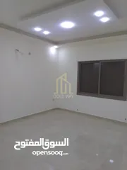  5 شقة أرضية  مميزة للبيع في اجمل مواقع طبربور/ ref 1699