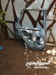 2 باب هوندا crv 1 جيب موديل 2004 مضروب للبيع